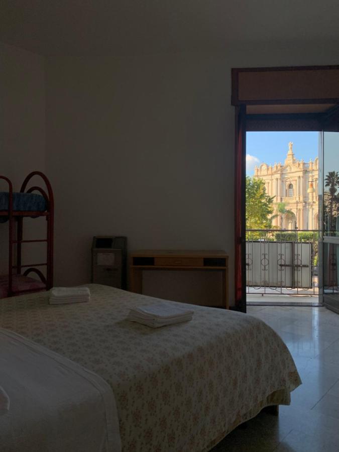 Hotel Apollo Помпей Екстериор снимка